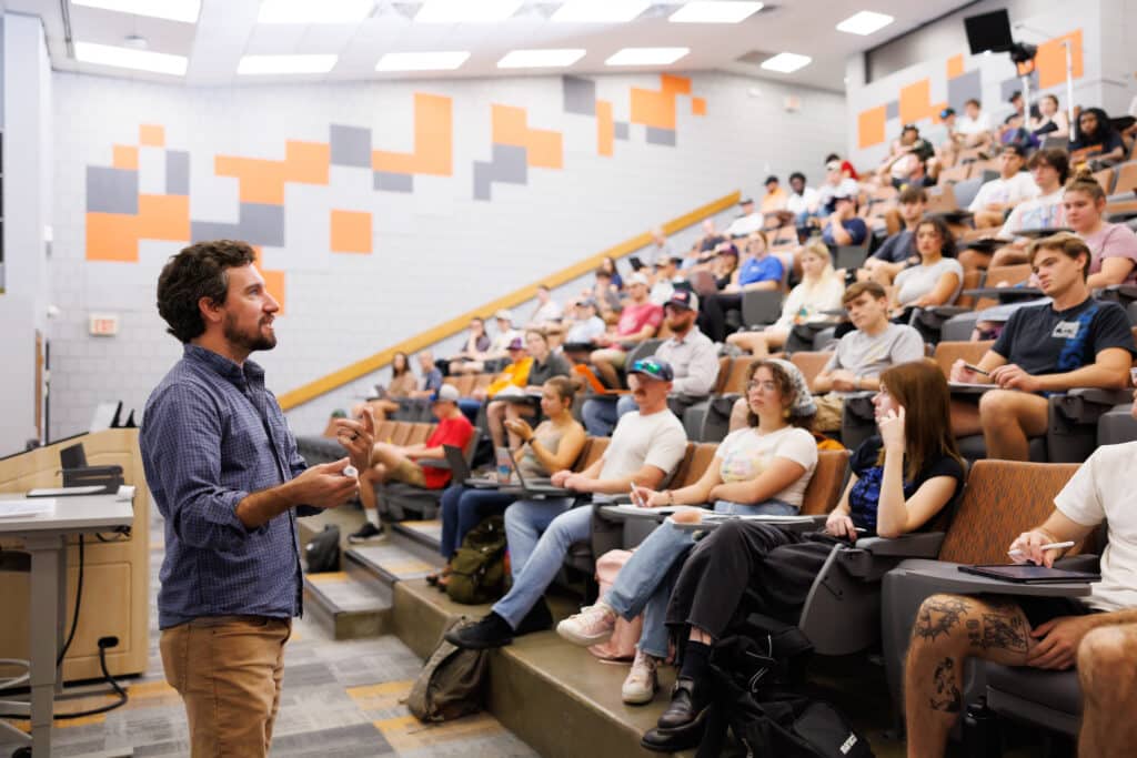 Instructor in the Department of Biosystems Engineering and Soil Science (BESS), teaches his fundamentals of Soil Science class